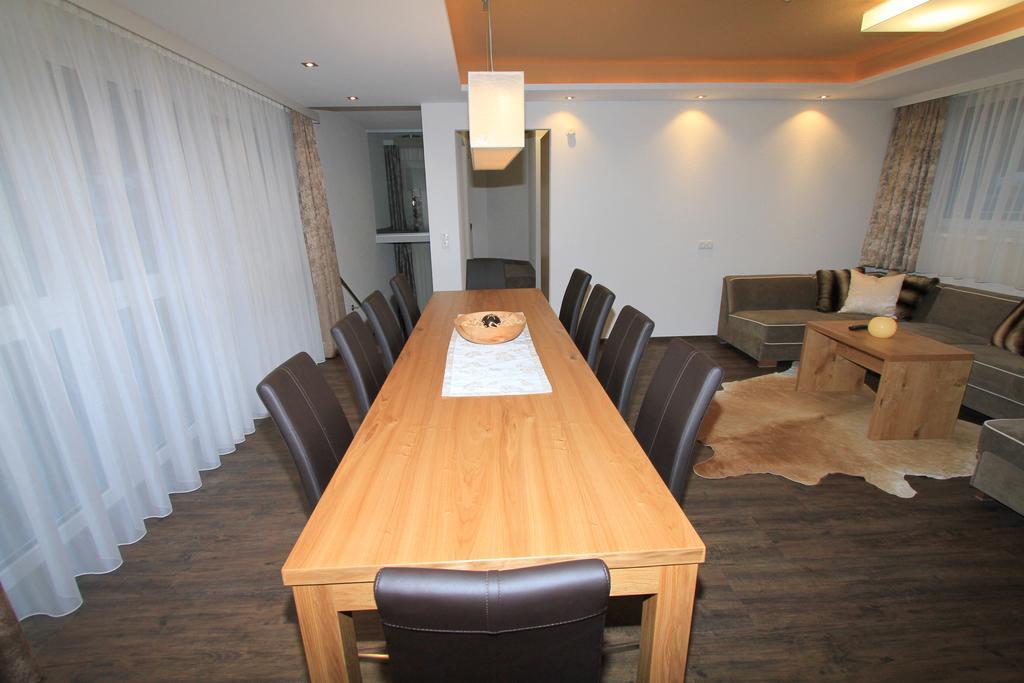 Relax Apartments Ischgl Quarto foto
