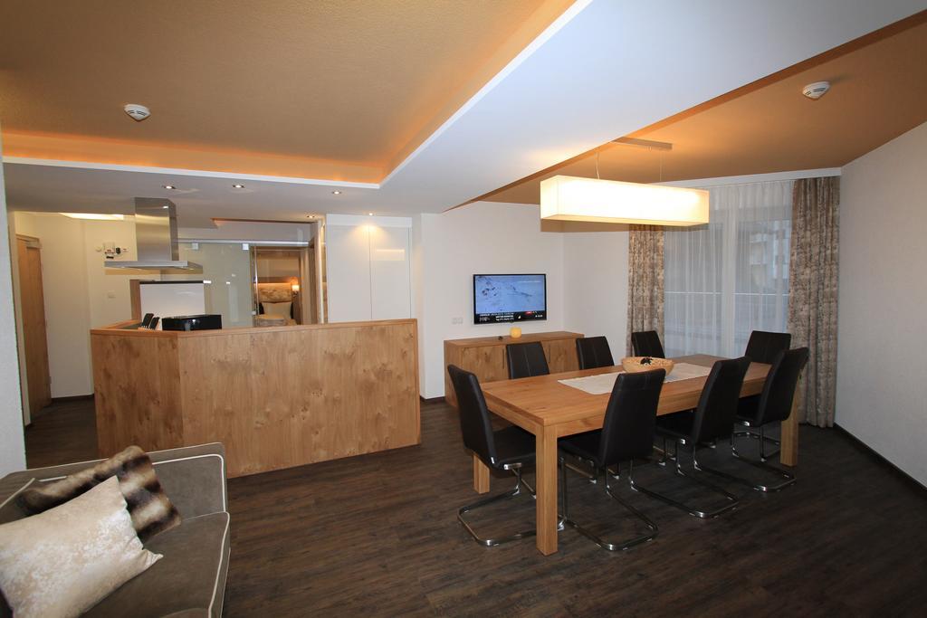Relax Apartments Ischgl Quarto foto